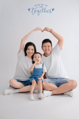 4 kiểu tạo dáng chụp ảnh gia đình đẹp và tự nhiên (không bị gượng) – ảnh 1