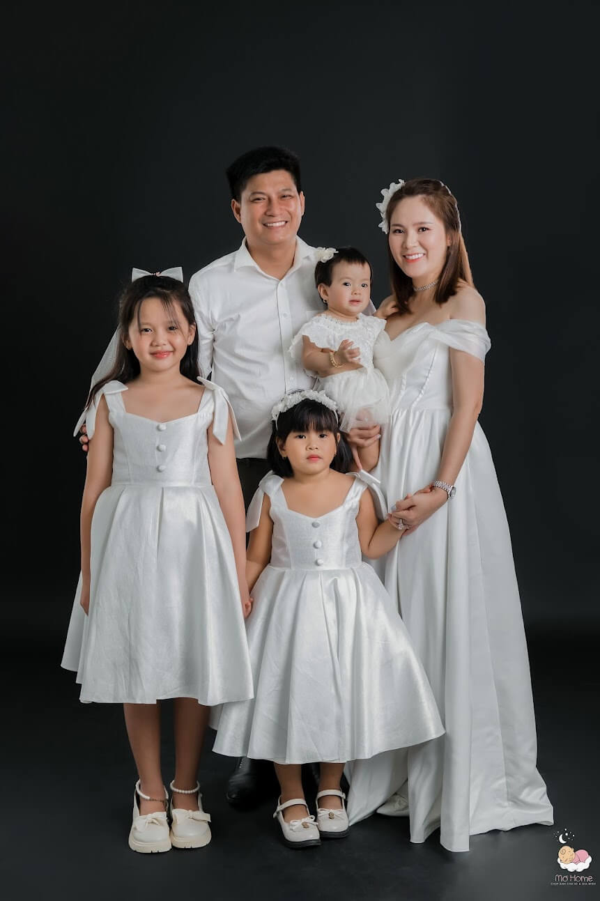 Chụp ảnh gia đình tại studio Mơ Home – ảnh 11