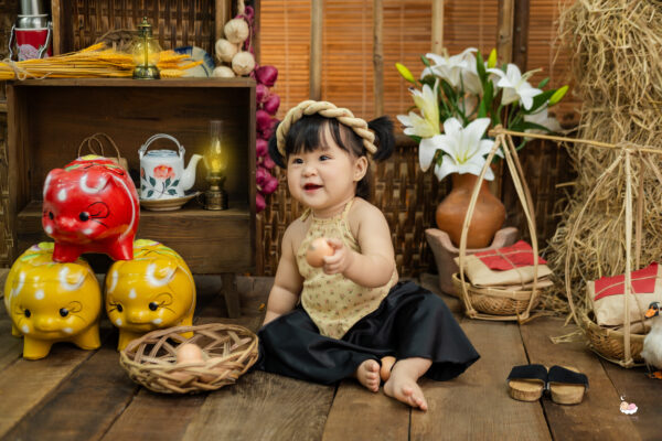 Ba mẹ cần chuẩn bị gì khi đưa bé đi chụp ảnh thôi nôi? Gợi ý từ studio dành cho ba mẹ – ảnh 3