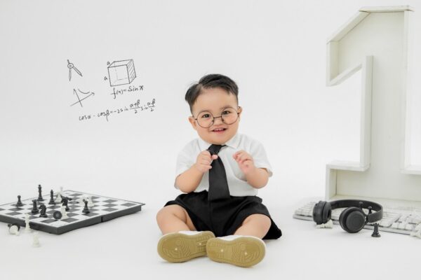 Ba mẹ cần chuẩn bị gì khi đưa bé đi chụp ảnh thôi nôi? Gợi ý từ studio dành cho ba mẹ – ảnh 4