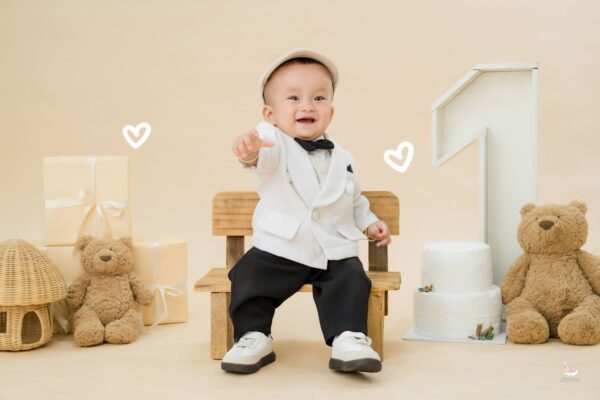 Ba mẹ cần chuẩn bị gì khi đưa bé đi chụp ảnh thôi nôi? Gợi ý từ studio dành cho ba mẹ – ảnh 1