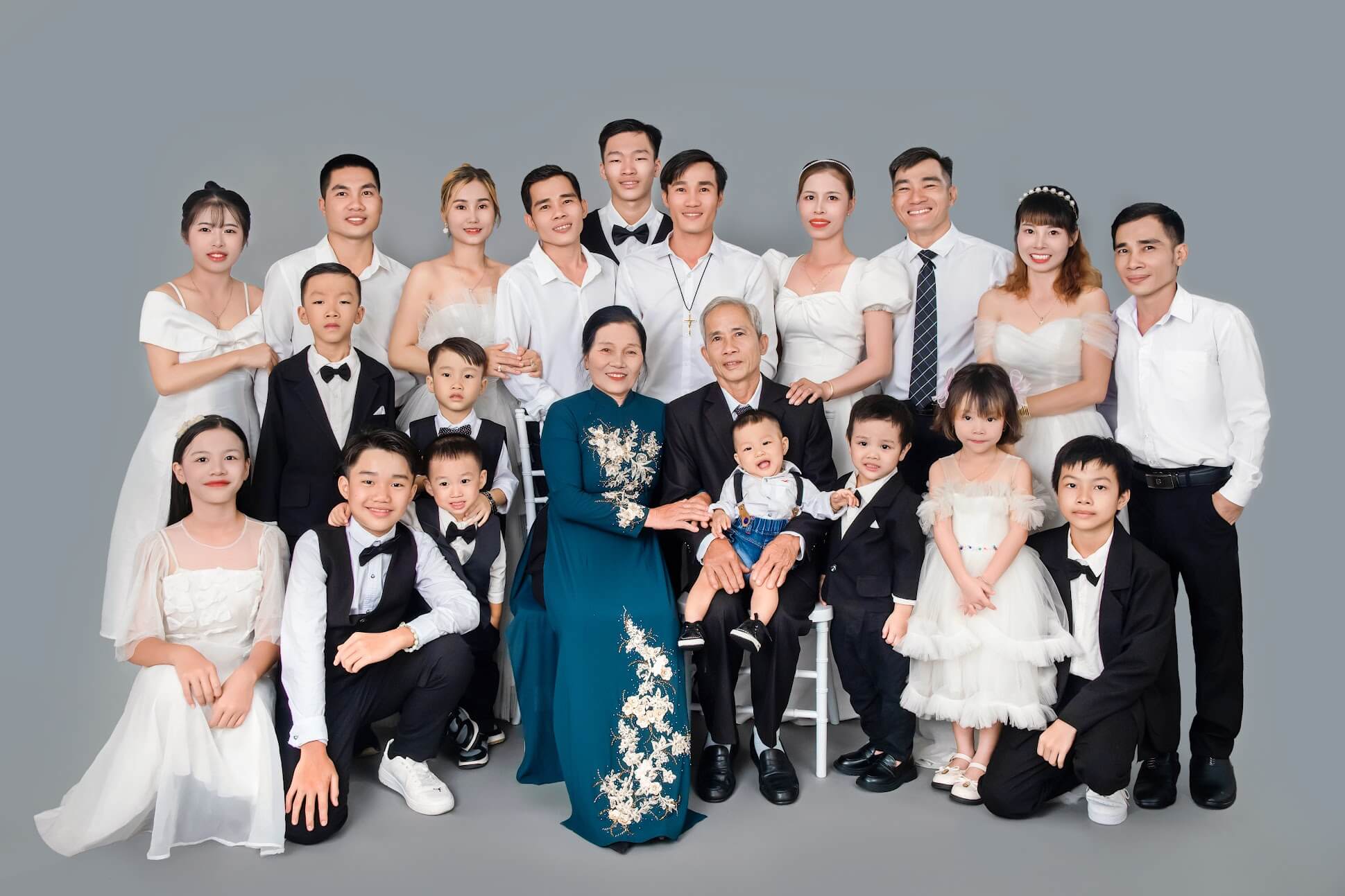 Chụp ảnh gia đình tại studio Mơ Home – ảnh 21