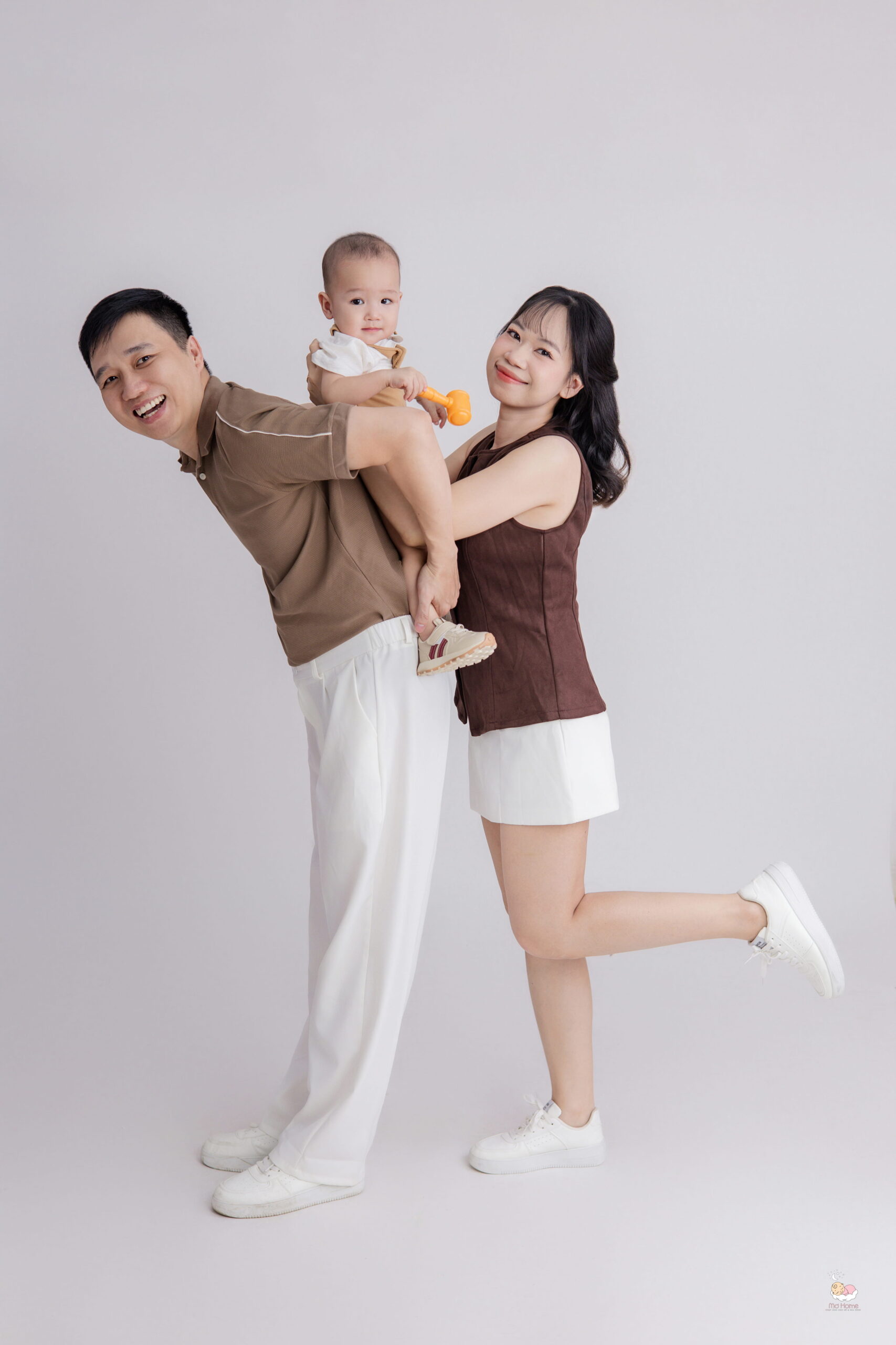 Ảnh đẹp do mẫu hay ekip? Sự thật phía sau một bộ ảnh gia đình – ảnh 2